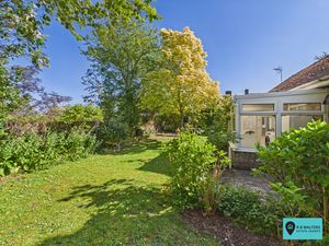Garden - click for photo gallery